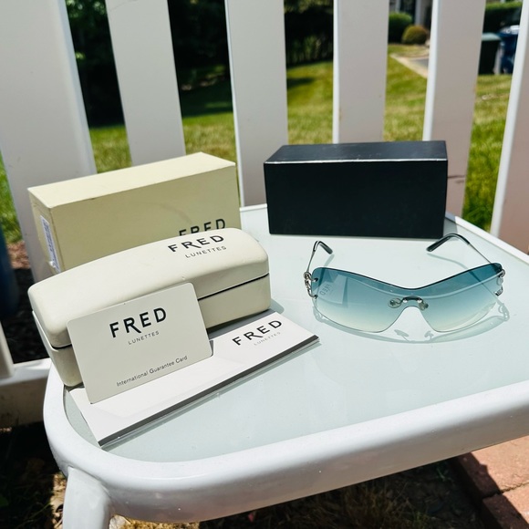 Fred Lunettes Sunglasses - Picture 3 of 8